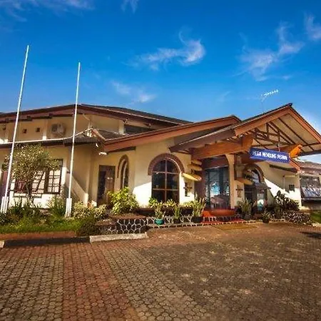 Hotel Megamendung Permai-2